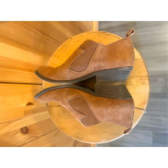 Lucky Brand Suede Leather Booties Boots Womens Size 6.5M Brown Tan Euc - Picture 5 of 6